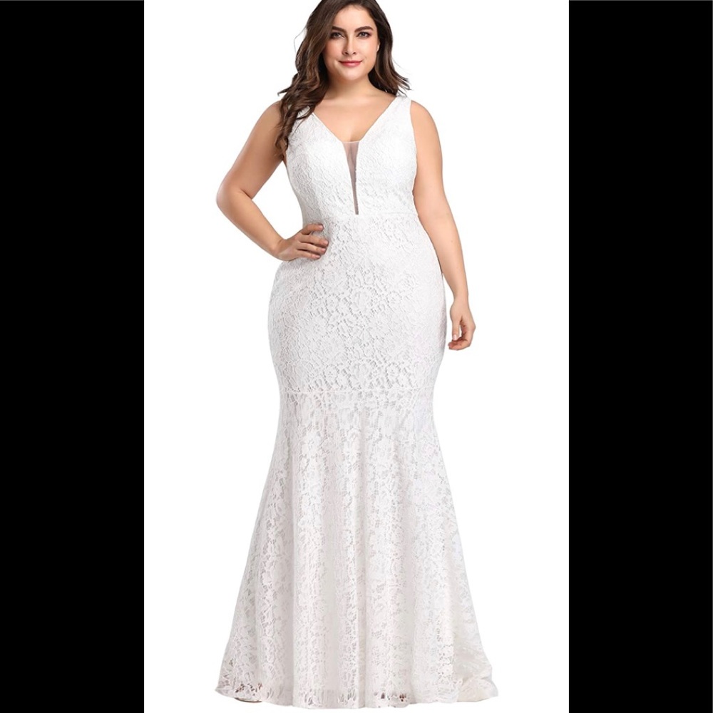 White Lace Mermaid Gown